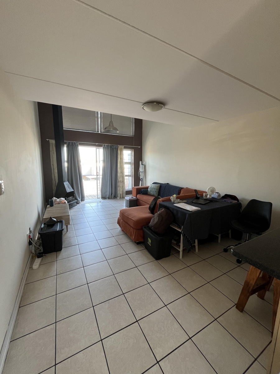 To Let 1 Bedroom Property for Rent in Parklands Western Cape